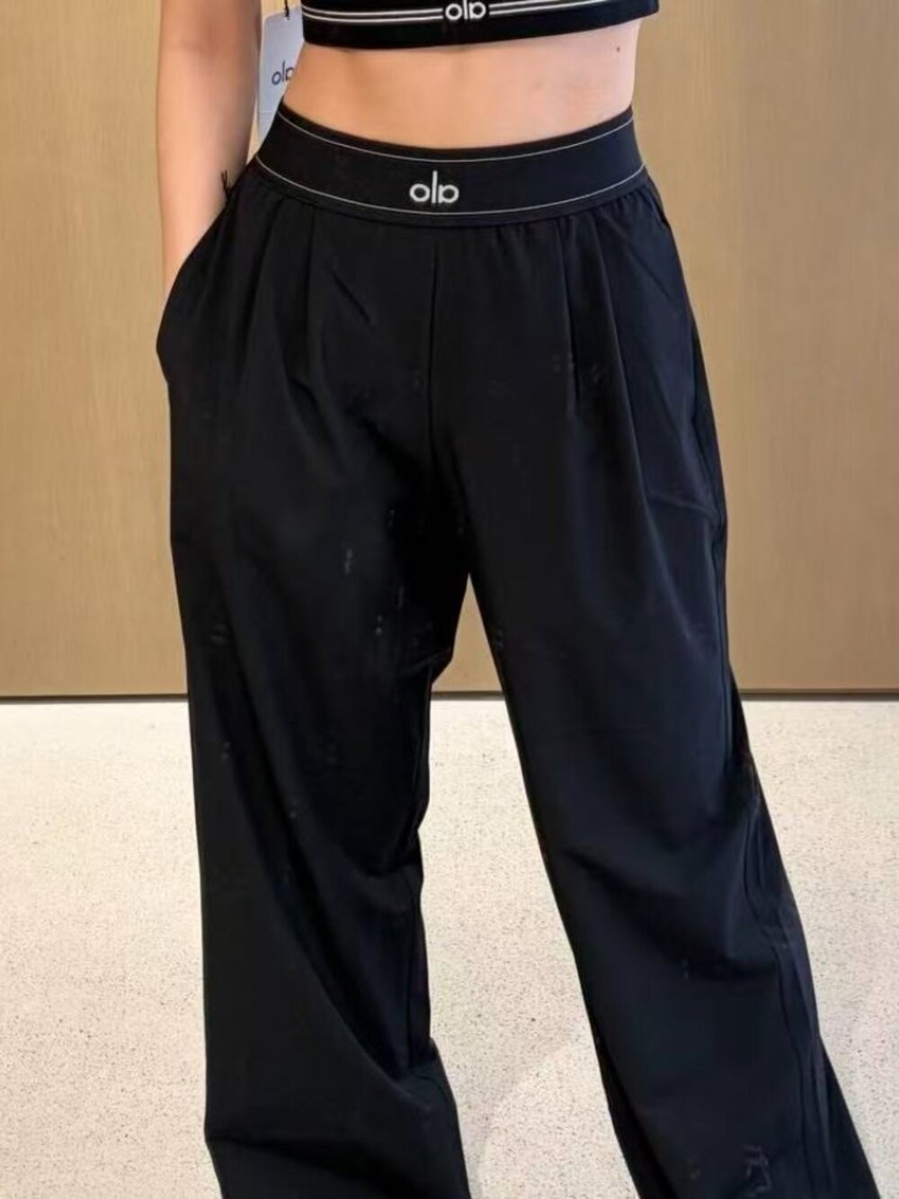 ALO Yoga Suit Up Trouser,Black brand new (Regular)💖Women's Wide Leg pants - Picture 7 of 8
